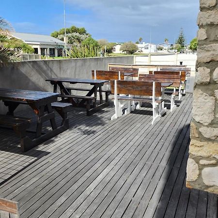 Hotel Stonehouse On Main Struisbaai Exteriér fotografie