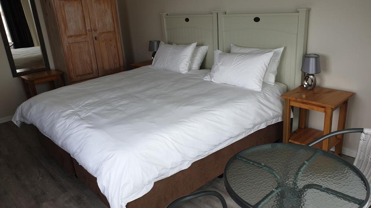 Hotel Stonehouse On Main Struisbaai Pokoj fotografie