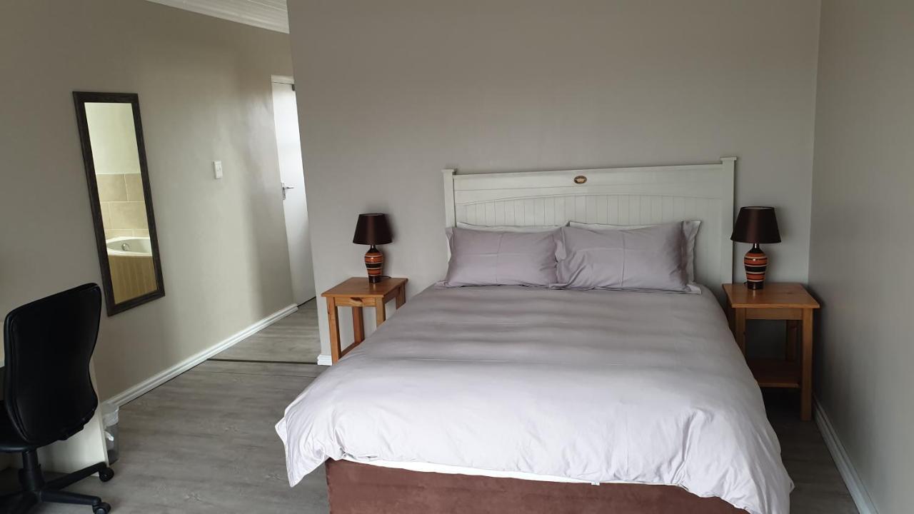 Hotel Stonehouse On Main Struisbaai Pokoj fotografie